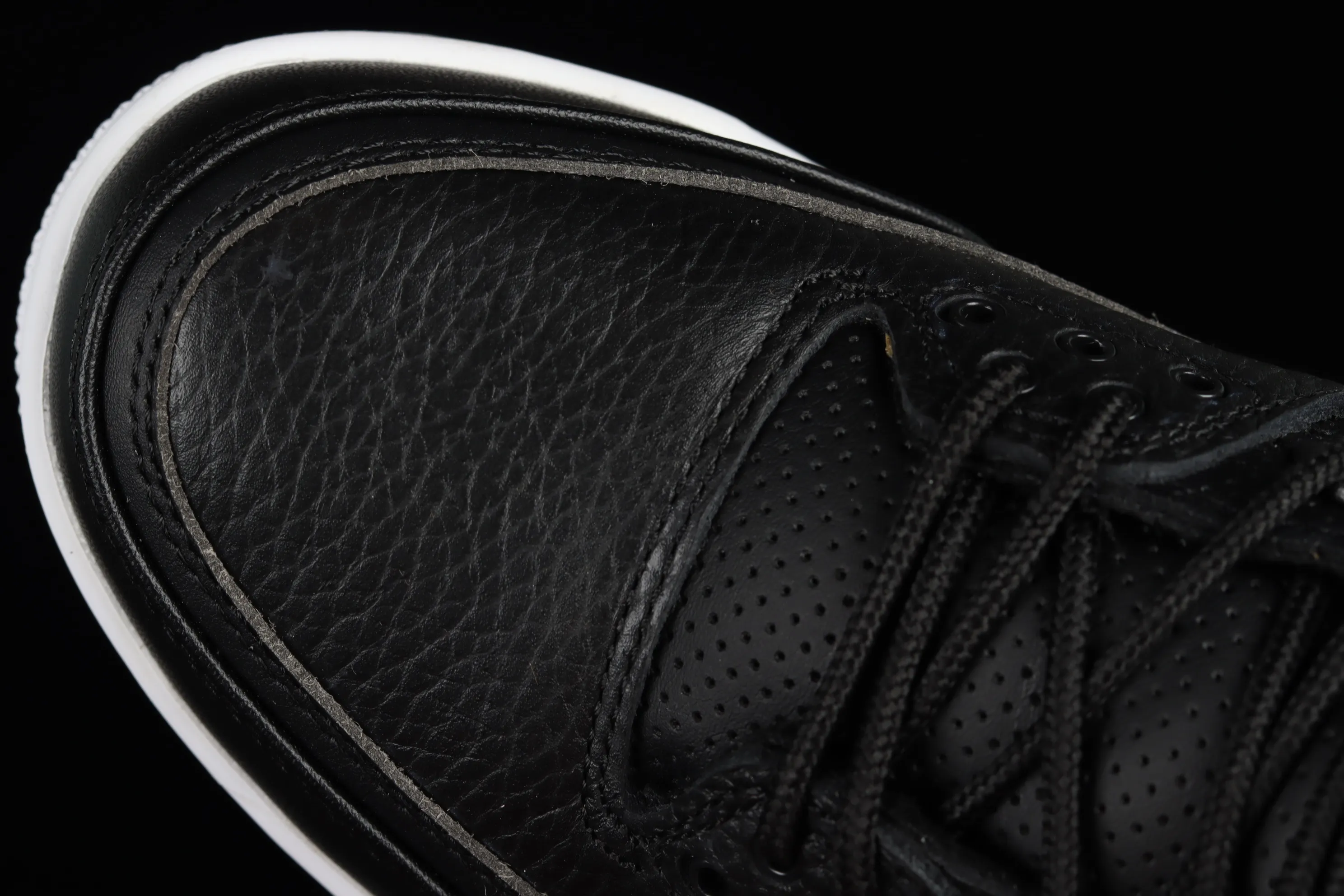 All categories Air Jordan Jordan series basketball shoes Air Jordan 3 Air Jordan 3 Retro "CYBER MONDAY" AJ3 Joe 3 black and white devil 136064-020